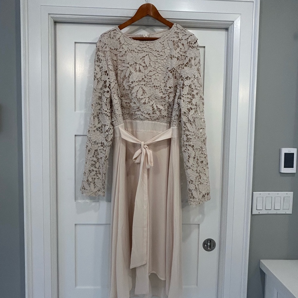 Boohoo Cream Lace High Low Dress